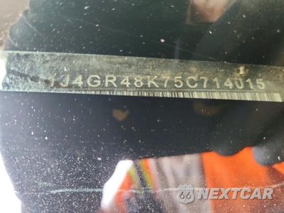 Zdjęcie 13 z 13 samochodu: 2005 JEEP GRAND CHEROKEE LAREDO VIN:1J4GR48K75C714015 - miniatura