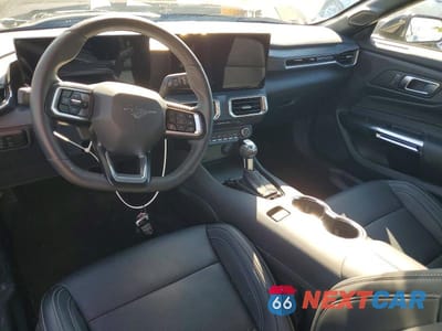Zdjęcie 8 z 12 samochodu: 2026 FORD MUSTANG VIN:1FAGP8UH4T5119059 - miniatura