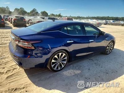 Trzecie zdjęcie samochodu z tyłu: 2019 NISSAN MAXIMA PLATINUM VIN:1N4AA6AV6KC374196 - miniatura