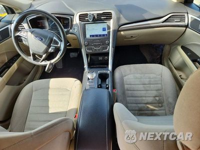 Zdjęcie 8 z 12 samochodu: 2020 FORD FUSION SE VIN:3FA6P0HD2LR103265 - miniatura