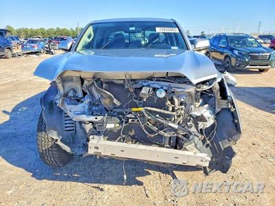Piąte zdjęcie samochodu w środku: 2017 TOYOTA TACOMA SR5 V6 VIN:5TFAZ5CN2HX040291 - miniatura