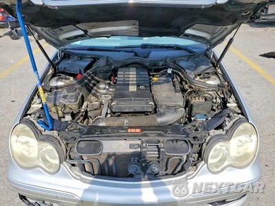 Zdjęcie 11 z 12 samochodu: 2005 MERCEDES-BENZ C 230K SPORT SEDAN VIN:WDBRF40J15G619022 - miniatura