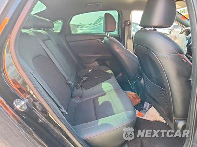 Zdjęcie 10 z 12 samochodu: 2020 KIA FORTE GT VIN:3KPF44AC3LE238340 - miniatura