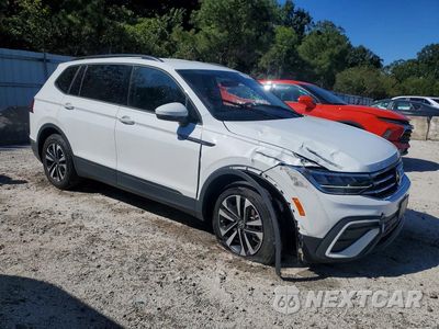 Czwarte zdjęcie samochodu z boku: 2024 VOLKSWAGEN TIGUAN S VIN:3VVRB7AX2RM158373 - miniatura