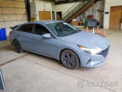 Czwarte zdjęcie samochodu z boku: 2022 HYUNDAI ELANTRA SEL VIN:KMHLM4AG0NU310018 - miniatura