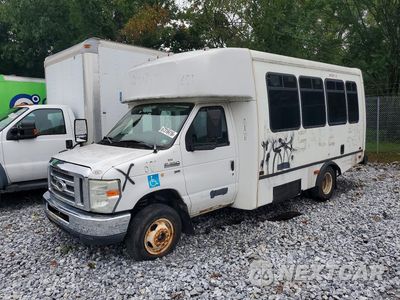 2013 FORD ECONOLINE E350 SUPER DUTY CUTAWAY VAN 1FDEE3FL1DDA11318 - główne zdjęcie licytacji z USA - miniatura