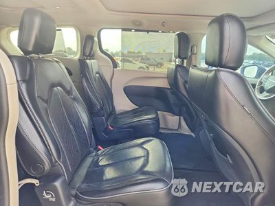 Zdjęcie 11 z 13 samochodu: 2020 CHRYSLER PACIFICA LIMITED VIN:2C4RC1GG6LR109872 - miniatura