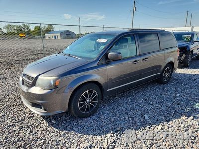 2015 DODGE GRAND CARAVAN R/T 2C4RDGEG1FR703244 - główne zdjęcie licytacji z USA - miniatura