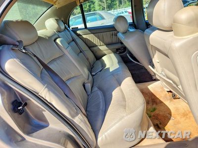 Zdjęcie 10 z 13 samochodu: 2000 BUICK PARK AVENUE VIN:1G4CW52K6Y4116584 - miniatura