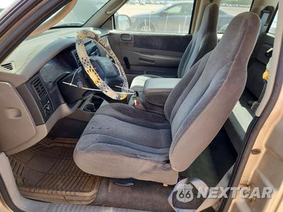 Zdjęcie 7 z 12 samochodu: 2002 DODGE DAKOTA SLT VIN:1B7GL42X32S604060 - miniatura