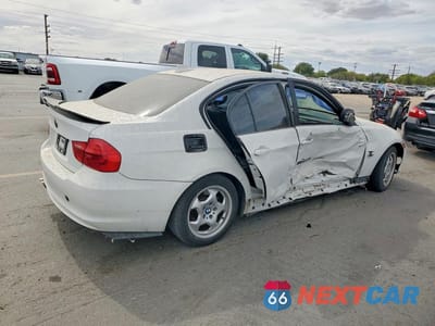 Trzecie zdjęcie samochodu z tyłu: 2009 BMW 328 I SULEV VIN:WBAPH53559A437914 - miniatura