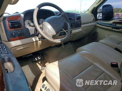 Zdjęcie 8 z 12 samochodu: 2006 FORD F250 SUPER DUTY VIN:1FTSW21P76EA15301 - miniatura