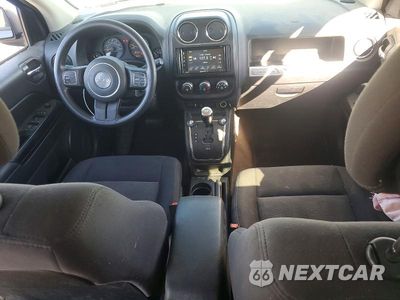 Zdjęcie 8 z 12 samochodu: 2014 JEEP COMPASS SPORT VIN:1C4NJCBB5ED794383 - miniatura