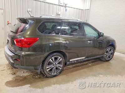 Trzecie zdjęcie samochodu z tyłu: 2017 NISSAN PATHFINDER PLATINUM VIN:5N1DR2MM5HC602687 - miniatura