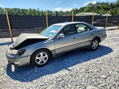 1998 LEXUS ES 300 JT8BF28G2W0133502 - główne zdjęcie licytacji z USA - miniatura