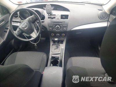Zdjęcie 8 z 13 samochodu: 2013 MAZDA 3 I VIN:JM1BL1LP8D1753323 - miniatura