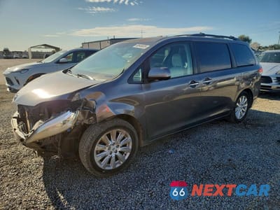 2011 TOYOTA SIENNA LIMITED 7-PASSENGER 5TDYK3DC2BS079688 - główne zdjęcie licytacji z USA - miniatura
