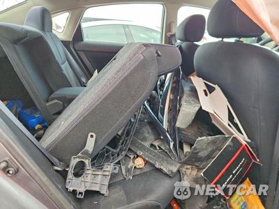 Zdjęcie 10 z 12 samochodu: 2019 NISSAN SENTRA SR VIN:3N1AB7AP3KY296811 - miniatura