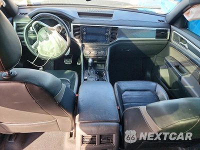 Zdjęcie 8 z 14 samochodu: 2021 VOLKSWAGEN ATLAS CROSS SPORT SEL PREMIUM R-LINE VIN:1V2FE2CAXMC213987 - miniatura