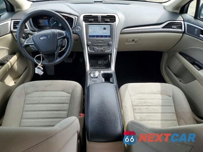 Zdjęcie 8 z 12 samochodu: 2020 FORD FUSION SE VIN:3FA6P0HD7LR104976 - miniatura