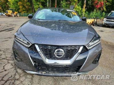 Piąte zdjęcie samochodu w środku: 2022 NISSAN MAXIMA PLATINUM VIN:1N4AA6FV3NC506635 - miniatura