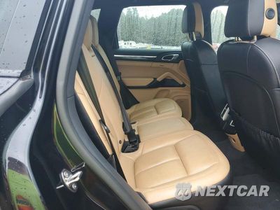 Zdjęcie 11 z 13 samochodu: 2017 PORSCHE CAYENNE VIN:WP1AA2A29HKA88882 - miniatura