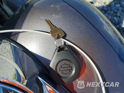Zdjęcie 8 z 9 samochodu: 2015 HARLEY-DAVIDSON FLHXS STREET GLIDE SPECIAL VIN:1HD1KRM19FB616829 - miniatura