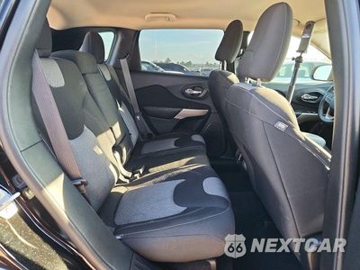 Zdjęcie 11 z 13 samochodu: 2017 JEEP CHEROKEE SPORT VIN:1C4PJLAS9HW617175 - miniatura
