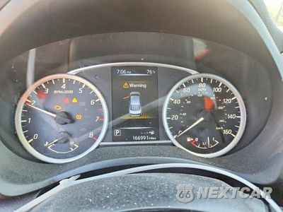 Zdjęcie 9 z 12 samochodu: 2016 NISSAN SENTRA SR VIN:3N1AB7AP9GY308399 - miniatura