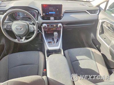 Zdjęcie 8 z 13 samochodu: 2023 TOYOTA RAV4 LE VIN:2T3H1RFV1PC247297 - miniatura
