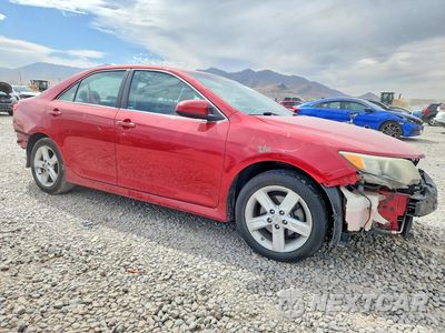 Czwarte zdjęcie samochodu z boku: 2013 TOYOTA CAMRY SE VIN:4T1BF1FK3DU685241 - miniatura