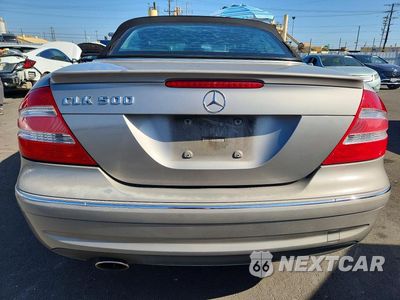 Zdjęcie 6 z 12 samochodu: 2005 MERCEDES-BENZ CLK 500 VIN:WDBTK75J85F144013 - miniatura