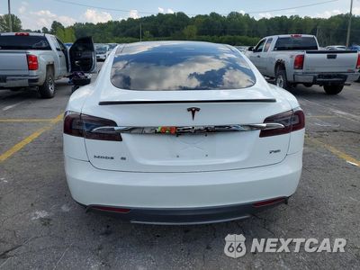 Zdjęcie 6 z 12 samochodu: 2013 TESLA MODEL S VIN:5YJSA1DP0DFP06976 - miniatura