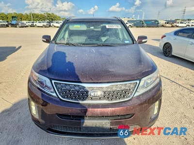Piąte zdjęcie samochodu w środku: 2014 KIA SORENTO SX VIN:5XYKWDA71EG529405 - miniatura