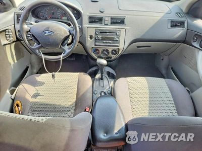 Zdjęcie 8 z 13 samochodu: 2006 FORD FOCUS ZX4 VIN:1FAHP34N66W134125 - miniatura