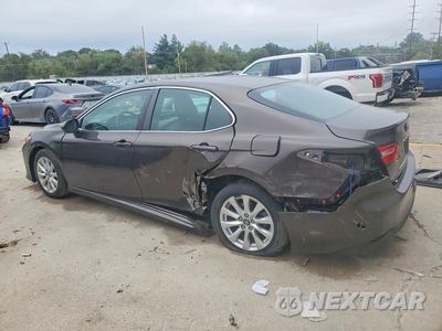 Drugie zdjęcie samochodu z przodu: 2018 TOYOTA CAMRY LE VIN:4T1B11HK9JU530782 - miniatura