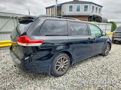 Trzecie zdjęcie samochodu z tyłu: 2012 TOYOTA SIENNA LE VIN:5TDJK3DC1CS047768 - miniatura