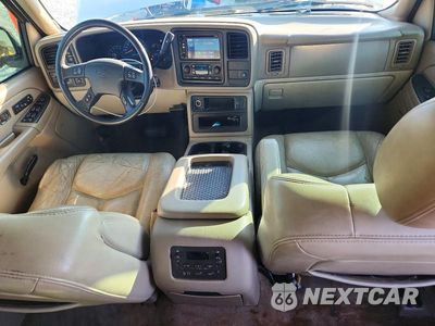 Zdjęcie 8 z 13 samochodu: 2005 CHEVROLET TAHOE K1500 VIN:1GNEK13T15R204649 - miniatura