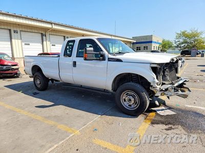 Czwarte zdjęcie samochodu z boku: 2014 FORD F250 SUPER DUTY VIN:1FT7X2B60EEA34490 - miniatura