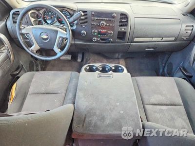 Zdjęcie 8 z 12 samochodu: 2013 CHEVROLET SILVERADO K1500 LT VIN:1GCRKSE04DZ313835 - miniatura