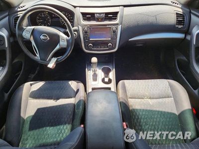 Zdjęcie 8 z 13 samochodu: 2016 NISSAN ALTIMA 2.5 SV VIN:1N4AL3AP2GC151171 - miniatura