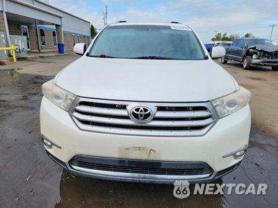 Piąte zdjęcie samochodu w środku: 2012 TOYOTA HIGHLANDER SE VIN:5TDBK3EH3CS094895 - miniatura