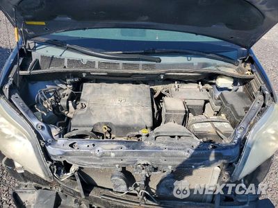 Zdjęcie 12 z 13 samochodu: 2013 TOYOTA SIENNA LE VIN:5TDKK3DC1DS331682 - miniatura