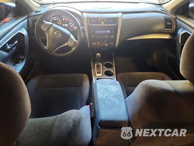 Zdjęcie 8 z 12 samochodu: 2013 NISSAN ALTIMA 2.5 VIN:1N4AL3AP3DC120958 - miniatura