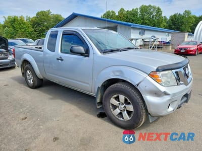 Czwarte zdjęcie samochodu z boku: 2012 NISSAN FRONTIER SV V6 VIN:1N6AD0CW1CC421556 - miniatura