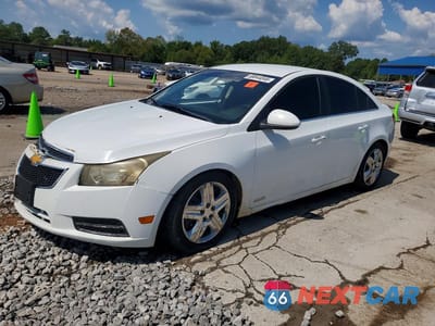 2014 CHEVROLET CRUZE 1G1P75SZ9E7100947 - główne zdjęcie licytacji z USA - miniatura