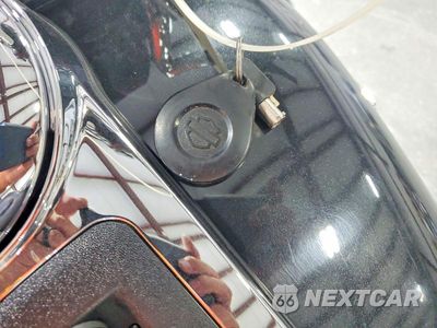Zdjęcie 8 z 9 samochodu: 2018 HARLEY-DAVIDSON FLHTCU ULTRA CLASSIC ELECTRA GLIDE VIN:1HD1FCC14JB643450 - miniatura