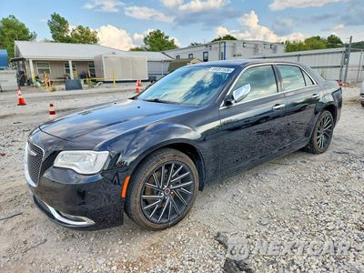 2017 CHRYSLER 300C 2C3CCAET1HH582327 - główne zdjęcie licytacji z USA - miniatura