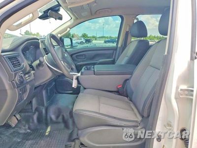 Zdjęcie 7 z 12 samochodu: 2021 NISSAN TITAN XD S VIN:1N6AA1FA0MN518719 - miniatura