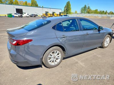 Trzecie zdjęcie samochodu z tyłu: 2025 TOYOTA CAMRY LE VIN:4T1DBADK6SU502161 - miniatura